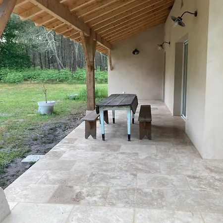 Le Maysouot Du Resinier بيت للعطل *